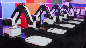 Sketchbot A.I powered drawing robots